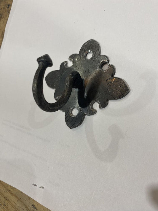 Diamond Hook Small 3X3